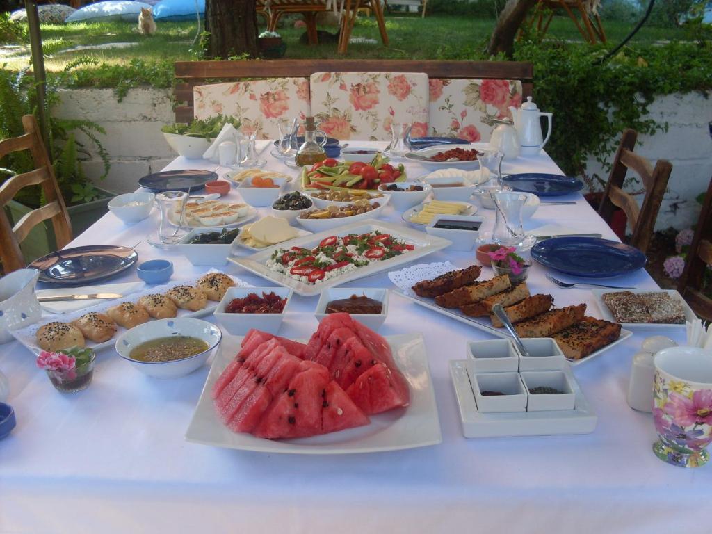 Mavi Pension Otel Ayvalı Oda fotoğraf