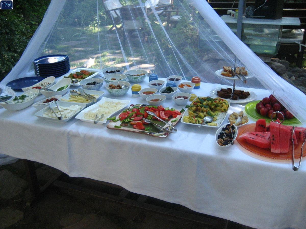 Mavi Pension Otel Ayvalı Dış mekan fotoğraf
