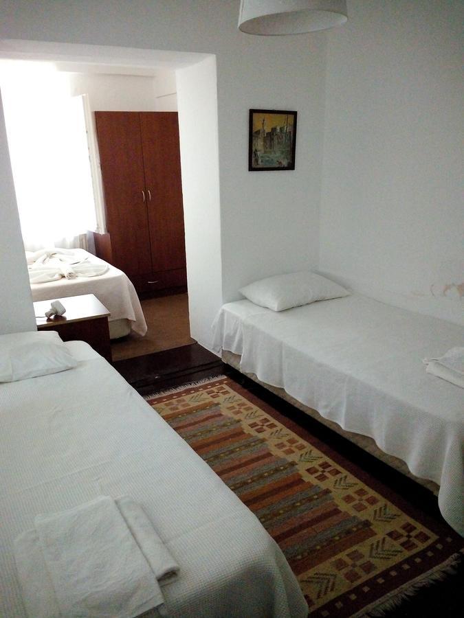 Mavi Pension Otel Ayvalı Dış mekan fotoğraf